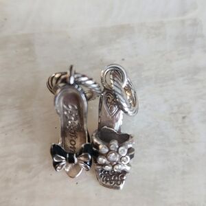 2 Brighton Shoe Charns